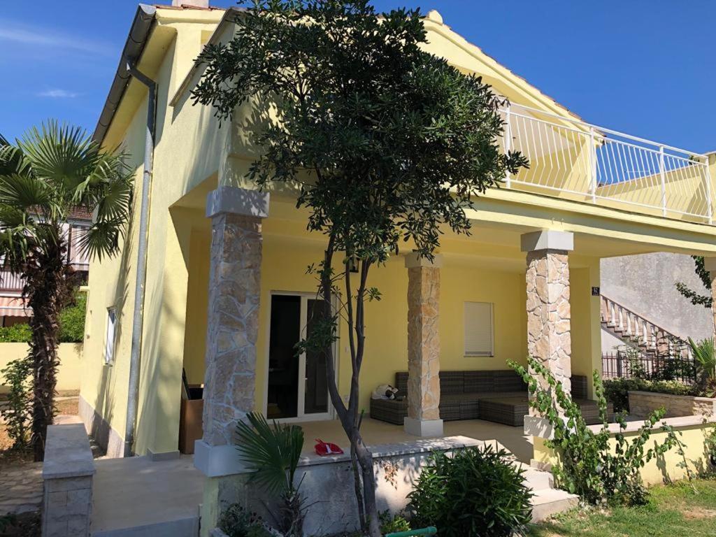 Five Bedroom House Near Sandy Beach Villa Major メドゥリン エクステリア 写真
